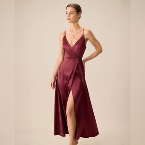 Rihoas Red Satin Slit Maxi Dress